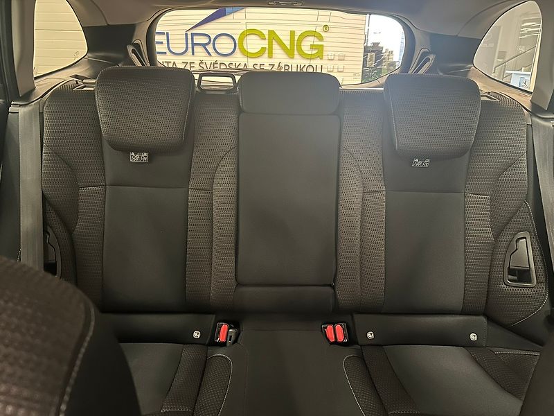 Subaru Outback (2022) 2.5 ACTIVE AUT 2022 | Záruka - fotka 43 z 54