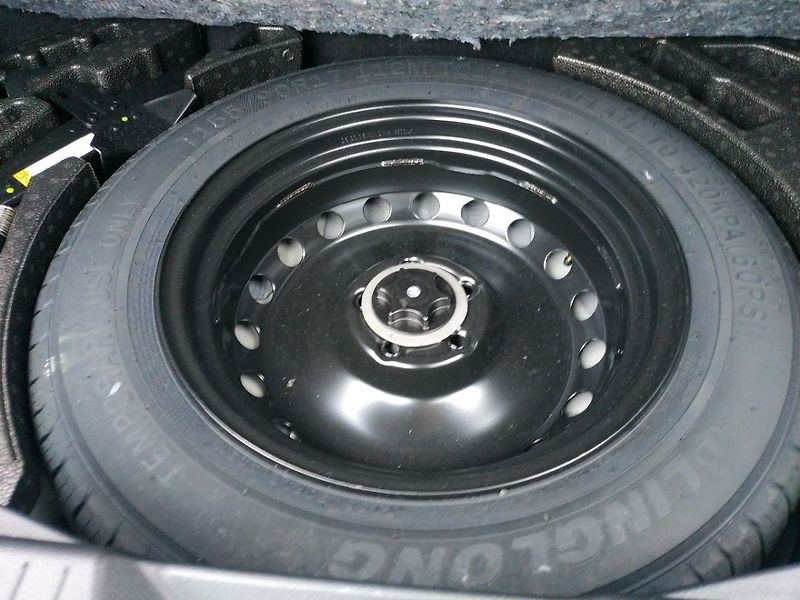 Nissan Qashqai 1.3mHEV,2WD, MT, Acenta, SKLAD - fotka 26 z 26