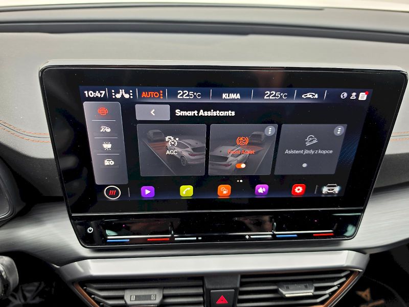 Cupra Formentor (2022) 2.0TSI 140KW DSG 4DRIVE - fotka 13 z 33