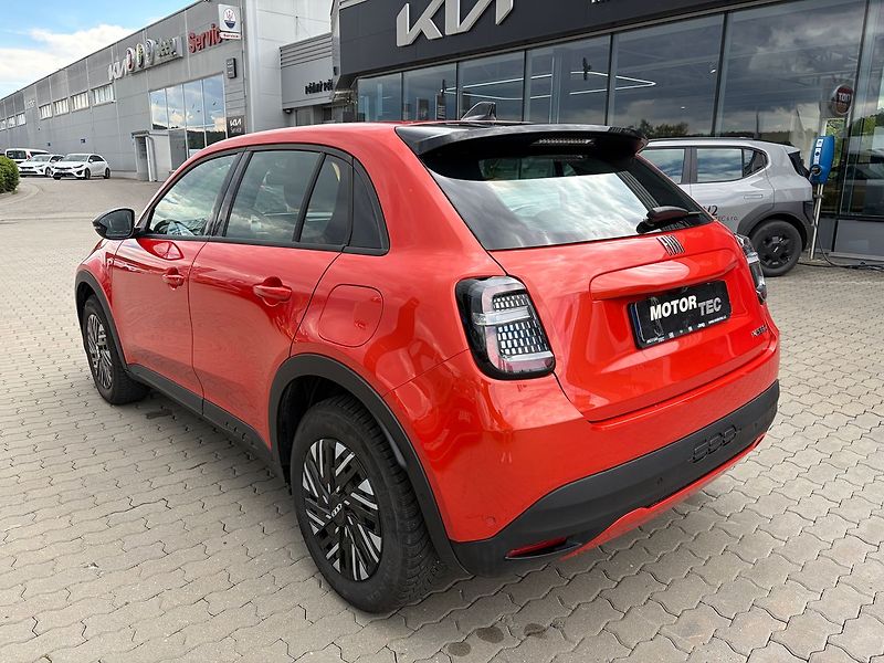 Fiat 600 1.2 Turbo Hybrid 100k MHEV - fotka 4 z 8
