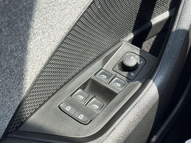 Škoda Octavia (2025) 1.5 TSI e-TEC DSG Top Selectio - fotka 16 z 33