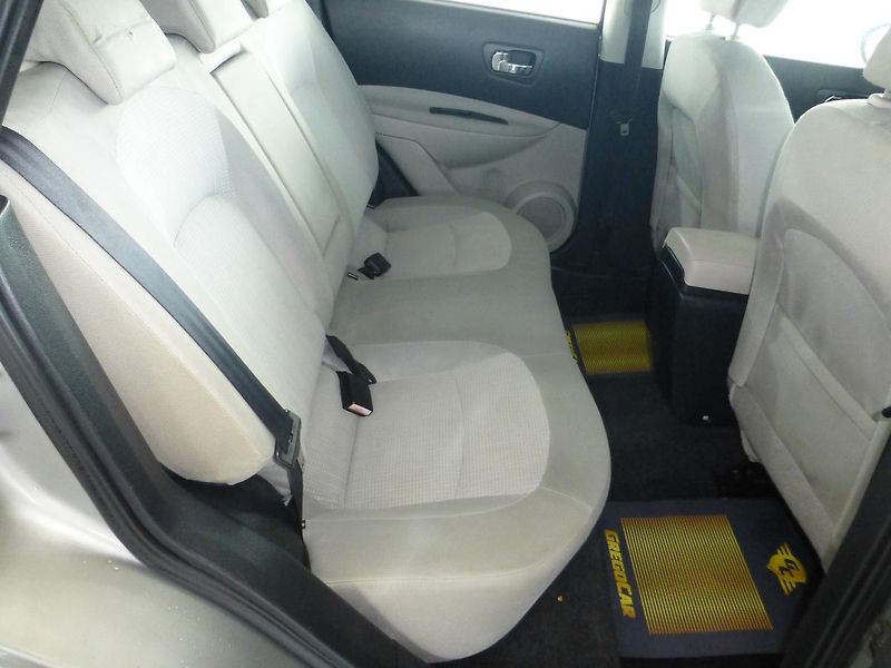 Nissan Qashqai (2008) 1,5DCI*DIGI*ALU*PANORAMA - fotka 22 z 25