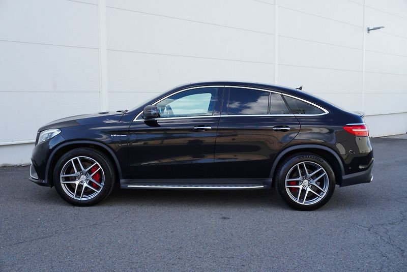 Mercedes-Benz GLE 63S AMG 4M - fotka 41 z 50