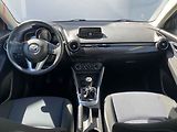 Mazda 2 (2015) 1.5i, AC, výhřev sed. - náhled 8