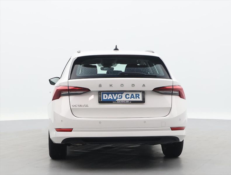 Škoda Octavia 2,0 TDI 85kW Ambition CZ DPH - fotka 6 z 35