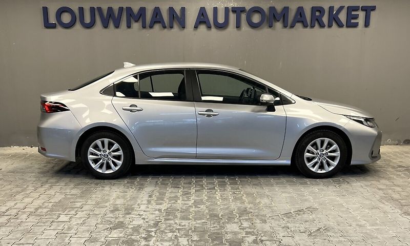 Toyota Corolla 1,5 COMFORT - fotka 16 z 16