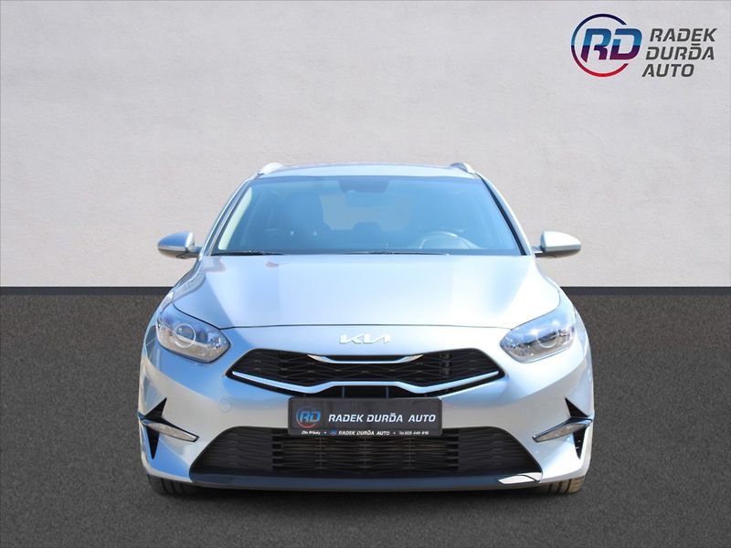Kia Ceed 1,5 T-GDI  ČR,1MAJ,SPIN,ZÁRUKA - fotka 2 z 30