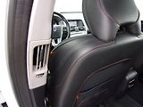 Volvo XC60 (2016) 2.0 D4 140kW OCEAN RACE KRÁSNÉ - náhled 16