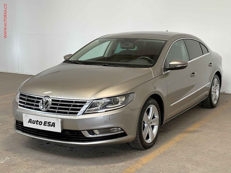 Volkswagen CC (2012) 2.0 TDi, Sport, TZ, bixen - fotka 3 z 17