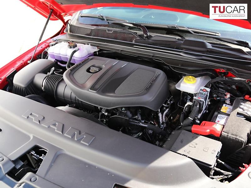 Dodge RAM (2025) 1500 BigHorn 3.0 TwinTurbo - fotka 41 z 41