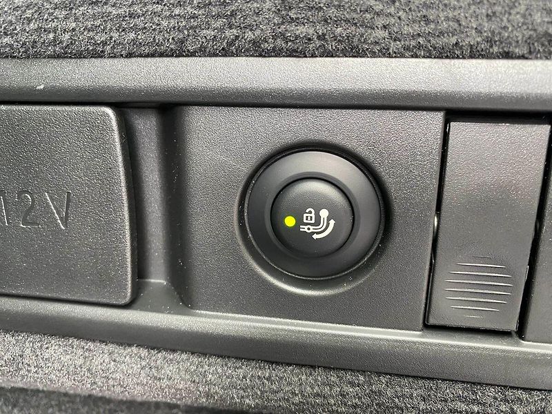 BMW X5 30xd Vzduch Nezávislé Tažné - fotka 27 z 27