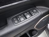 Jeep Grand Cherokee 3,0 CRDI 184kW 4x4 Summit - náhled 15