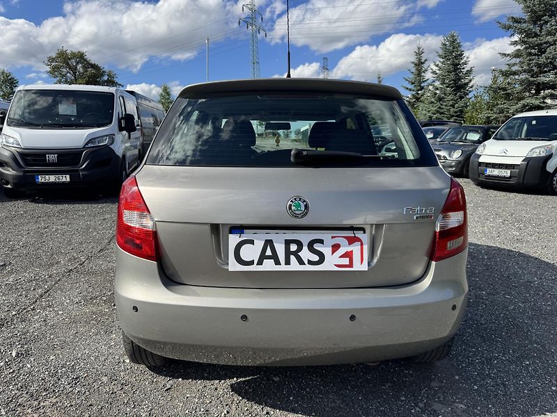 Škoda Fabia 1.6,77kw,AUTOMAT,klima - fotka 6 z 33