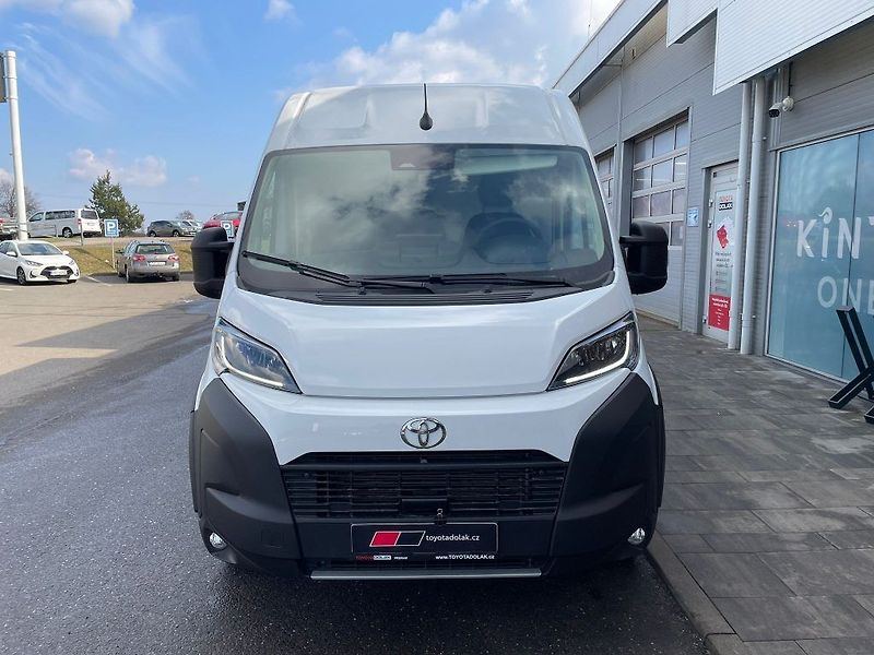 Toyota Proace Max Full Electric (110kWh) - fotka 2 z 25