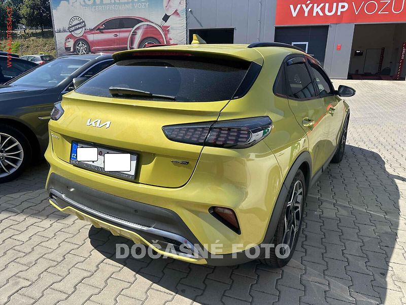 Kia XCeed (2023) 1.5T-GDi, ČR, servis.kniha - fotka 2 z 3