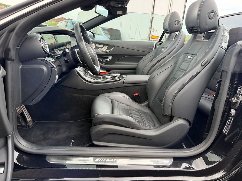 Mercedes-Benz Třídy E E 53 AMG Cabrio - fotka 15 z 44