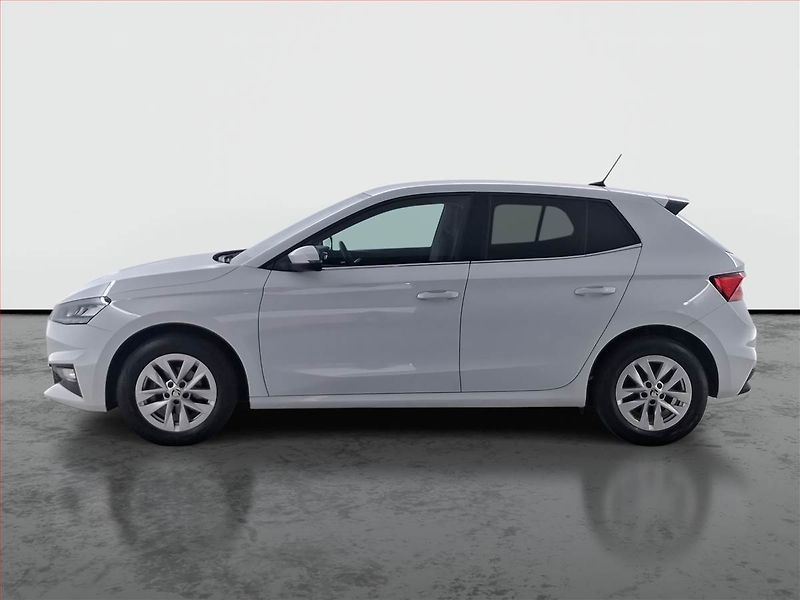 Škoda Fabia (2022) Style 1.0 TSI, Serv.kniha - fotka 3 z 21
