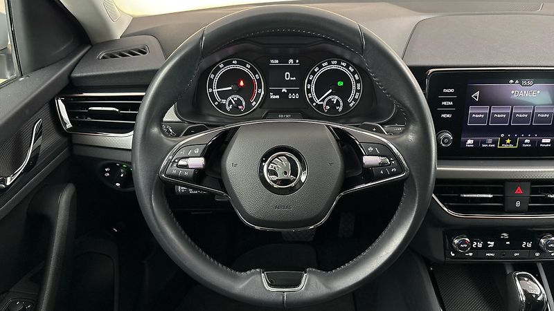 Škoda Scala 1.0 TSI DSG Style - fotka 9 z 24