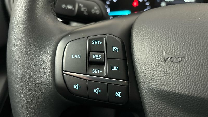 Ford Focus 1.5 Ecoblue AUT Titanium Kombi - fotka 14 z 26