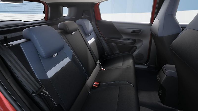 Opel Frontera (2026) Edition Electric 83kW/113k - fotka 5 z 6