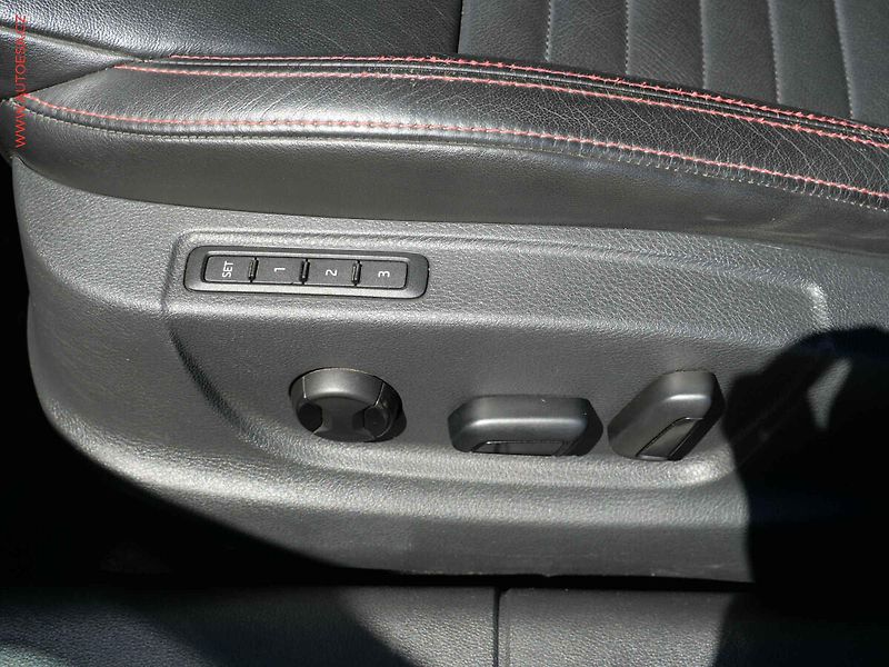 Škoda Octavia (2015) 2.0 TDi, ČR, RS - fotka 18 z 28