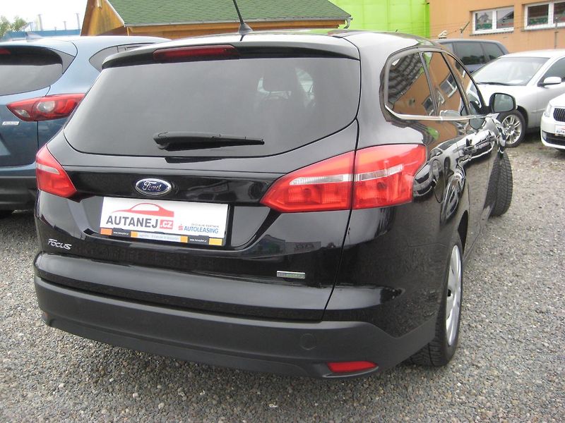 Ford Focus 1.0i 92 kW Ecob SPORT DPH-ČR! - fotka 5 z 23