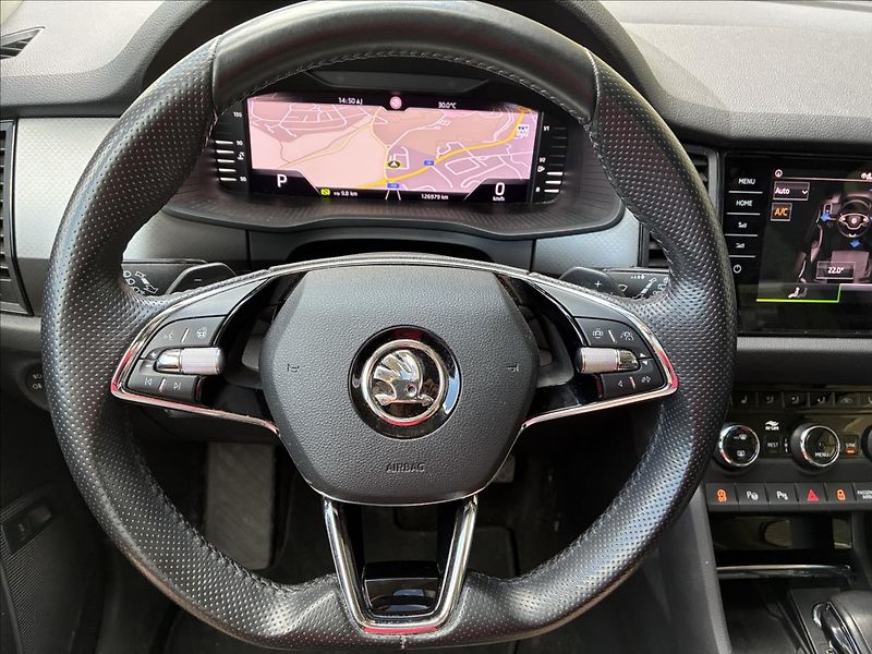Škoda Kodiaq 2,0 TAŽNÉ,KAMERA,PANORAMA - fotka 10 z 39
