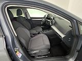 Volkswagen Golf Life DSG - náhled 9