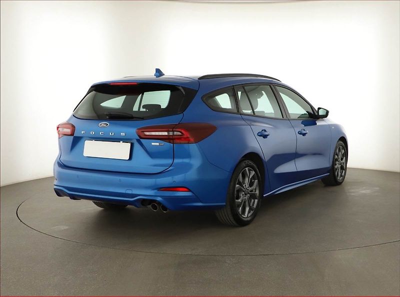 Ford Focus (2023) ST-Line 1.0 MHEV - fotka 5 z 14