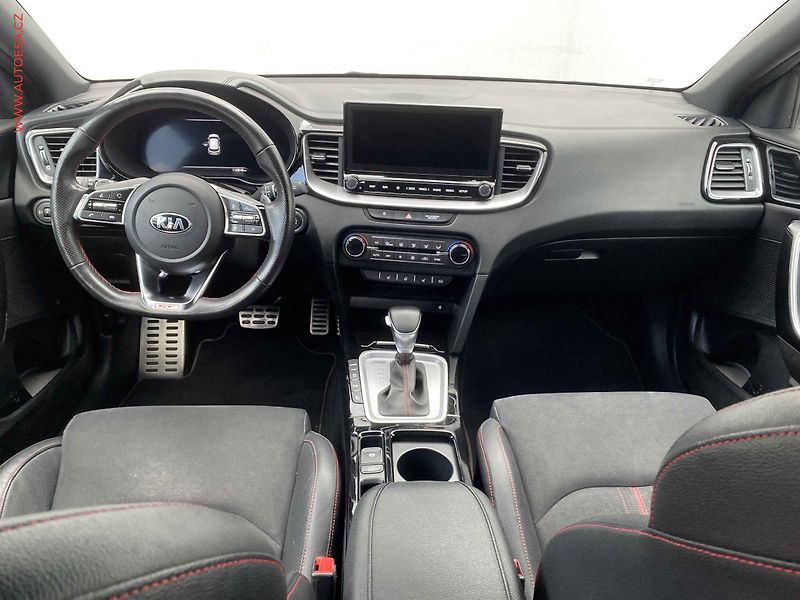 Kia ProCeed (2021) 1.6T-GDI, ČR, servis.kniha - fotka 8 z 19