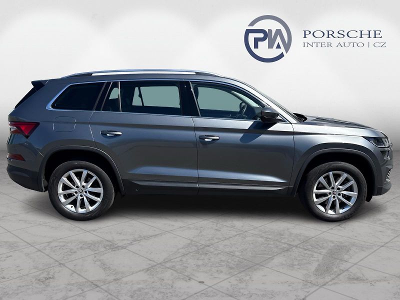 Škoda Kodiaq 2,0TDI DSG 4x4 STYLE PLUS 110 - fotka 7 z 30