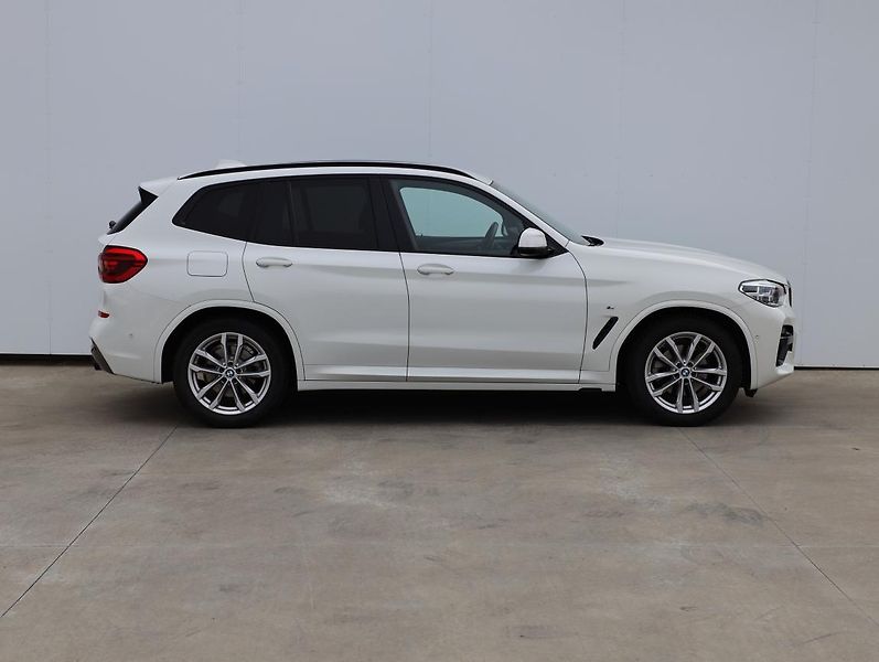 BMW X3 xDrive20d - fotka 12 z 13