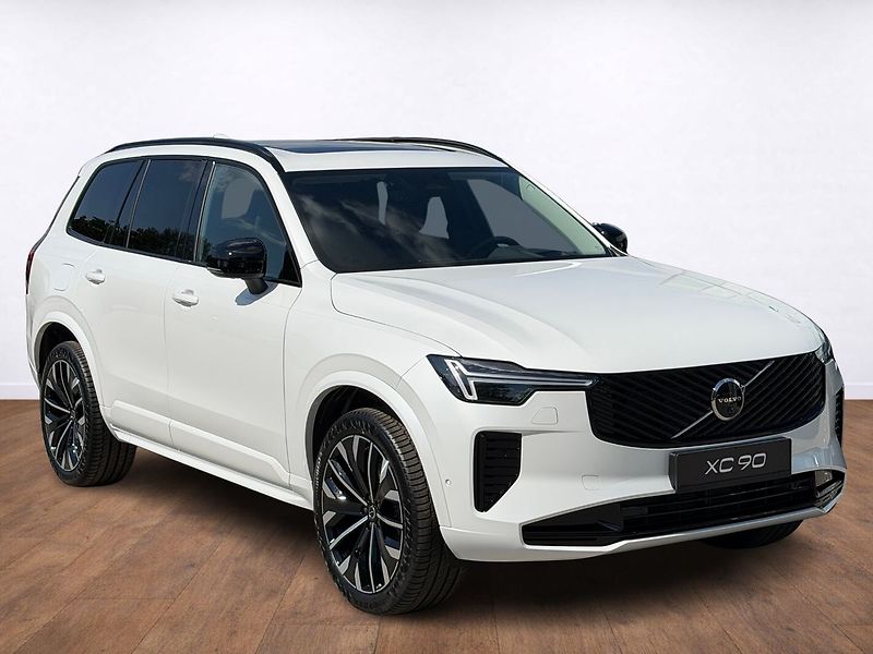 Volvo XC90 (2026) PLUS B5, Head up, Panorama, VZ - fotka 6 z 25