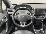 Peugeot 2008 (2013) 1.6 e-HDI, AT, panor. park - náhled 11