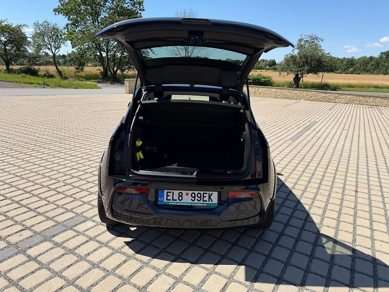 BMW i3 i3S 135KW ELEKTRO - fotka 10 z 20
