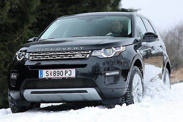 Land Rover Discovery Sport.
