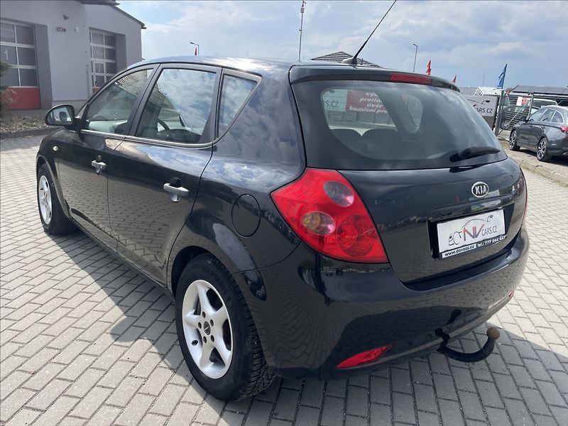 Kia Ceed 1,4 CVVT 80kW Tažné nová spojk - fotka 26 z 30