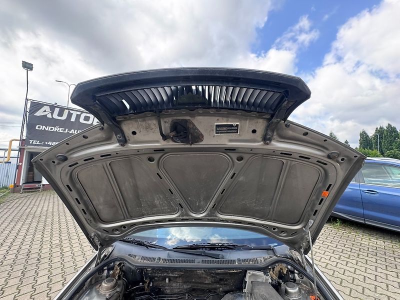 Škoda Fabia (2007) 1,2 HTP 40 KW STK SK - fotka 40 z 49