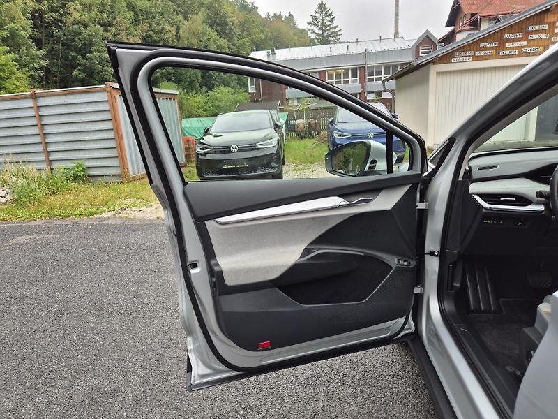 Škoda Enyaq ZAMLUVENO ! - fotka 31 z 42