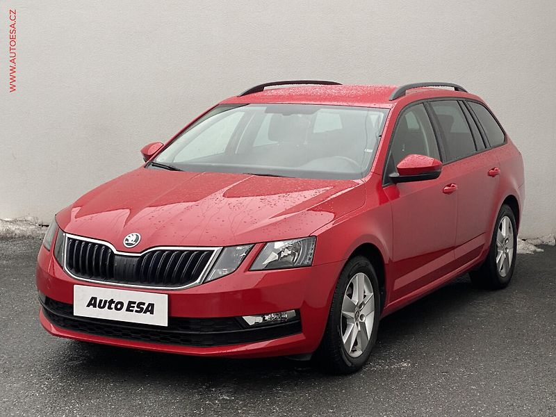 Škoda Octavia (2019) 1.5 TSi, ČR, Ambition, DSG - fotka 3 z 18
