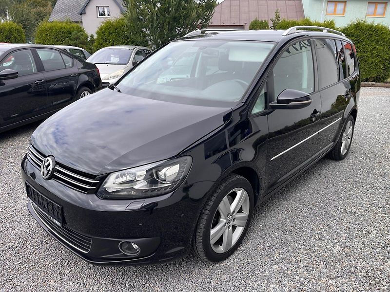 Volkswagen Touran (2012) 2.0 TDi Bi-Xenon , Top Stav - fotka 5 z 21