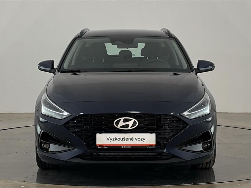 Hyundai i30 Smart DCT - fotka 4 z 27
