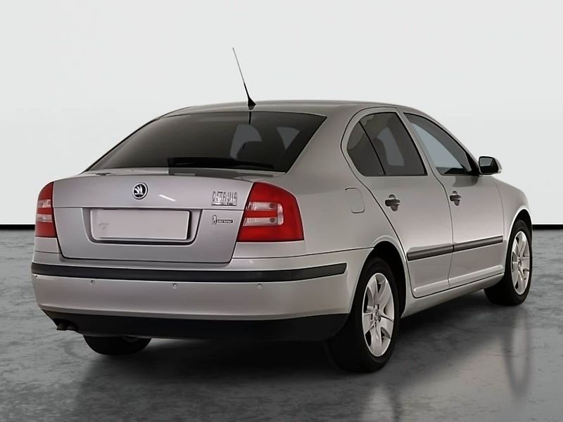 Škoda Octavia (2007) Ambiente Plus 1.9 TDI - fotka 5 z 17