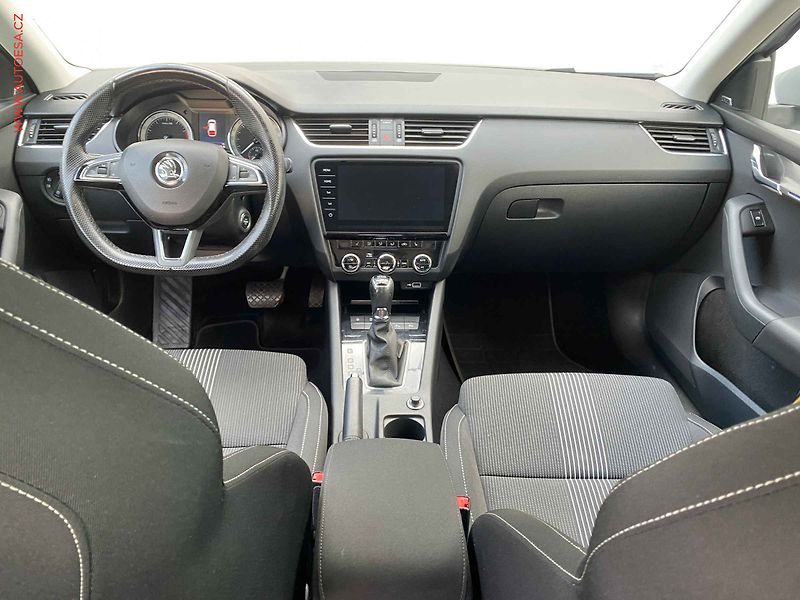 Škoda Octavia (2018) 1.5 TSi, Style, DSG - fotka 8 z 16