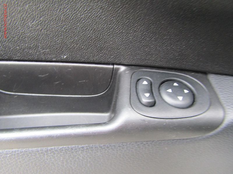 Fiat 500 (2010) 1.4i, servis.kniha - fotka 11 z 16