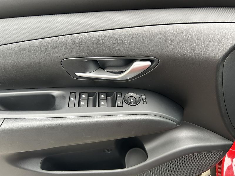 Hyundai Tucson 26 1,6 TGDI MT GO Czech! - fotka 14 z 31