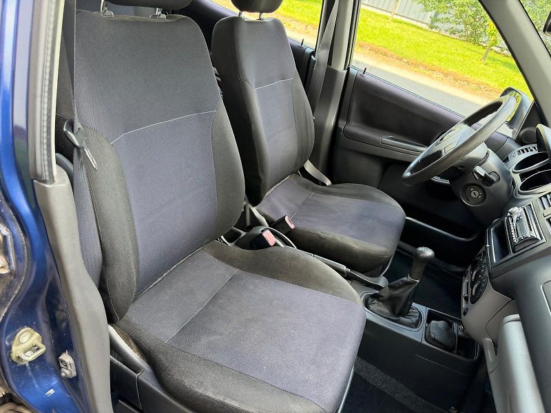 Subaru Justy 1,3 G3X 4WD  - fotka 12 z 17