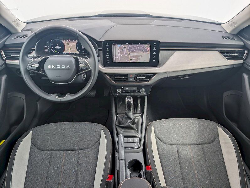 Škoda Kamiq (2025) 1,0 TSI / 85 kW DSG Top Select - fotka 5 z 30
