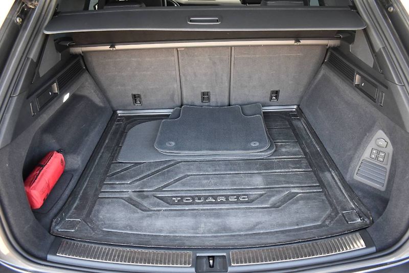 Volkswagen Touareg (2022) 3.0TDI 210kW 4Motion, LED Matr - fotka 14 z 32