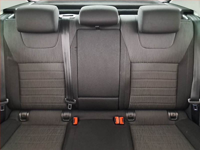 Škoda Octavia (2017) Style 2.0 TDI, Navi, Bi-Xenony - fotka 10 z 20